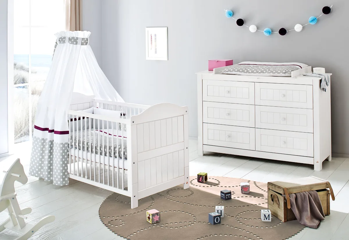 Pinolino Starter set 'Nina' extra wide2-part: cot bed and extra wide changing unit - image 1